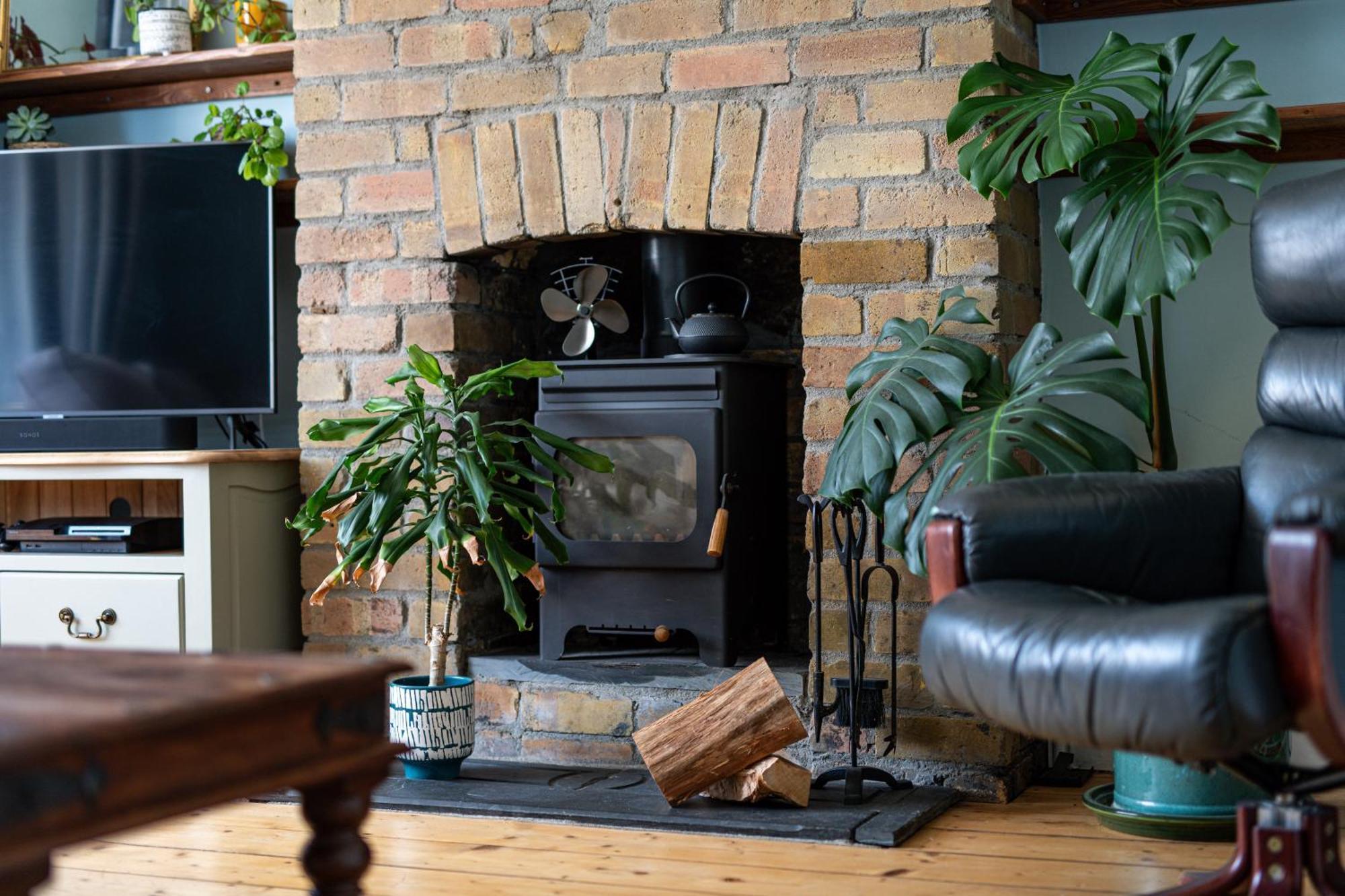 Charming Family Home With Stoves, Garden & Parking บริสตอล ภายนอก รูปภาพ