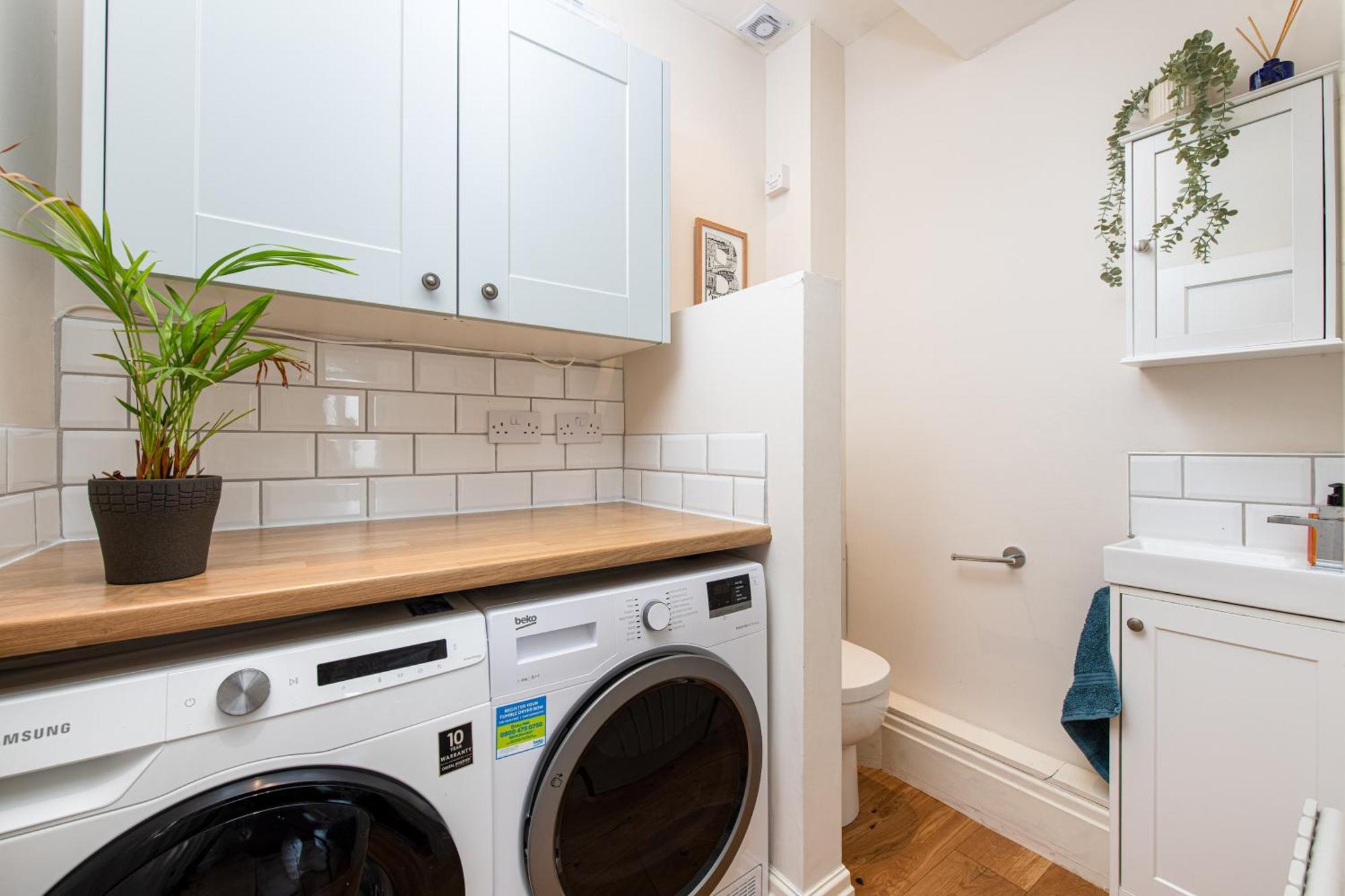 Charming Family Home With Stoves, Garden & Parking บริสตอล ภายนอก รูปภาพ