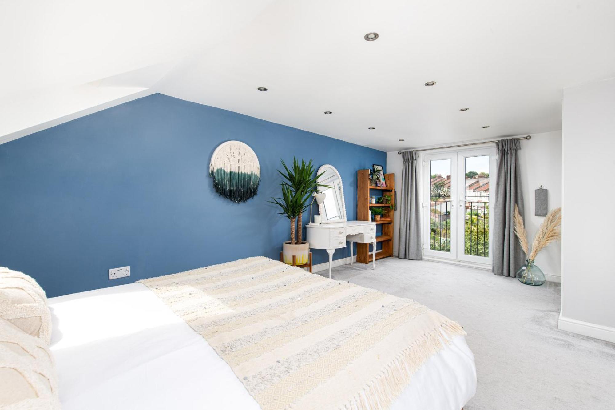 Charming Family Home With Stoves, Garden & Parking บริสตอล ภายนอก รูปภาพ